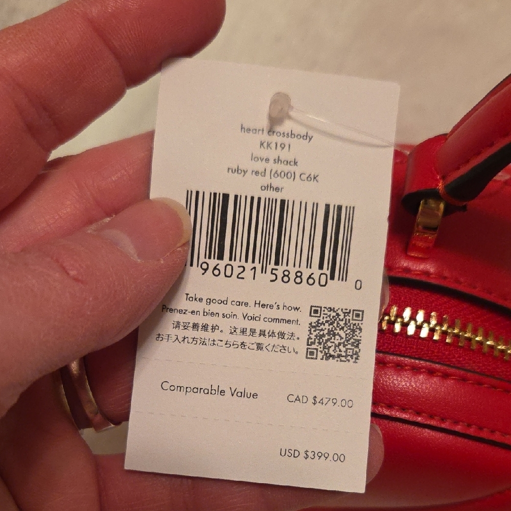 Kate Spade Love Shack NWT Novelty Red Heart Mini Bag w/crossbody Strap - Picture 4 of 8